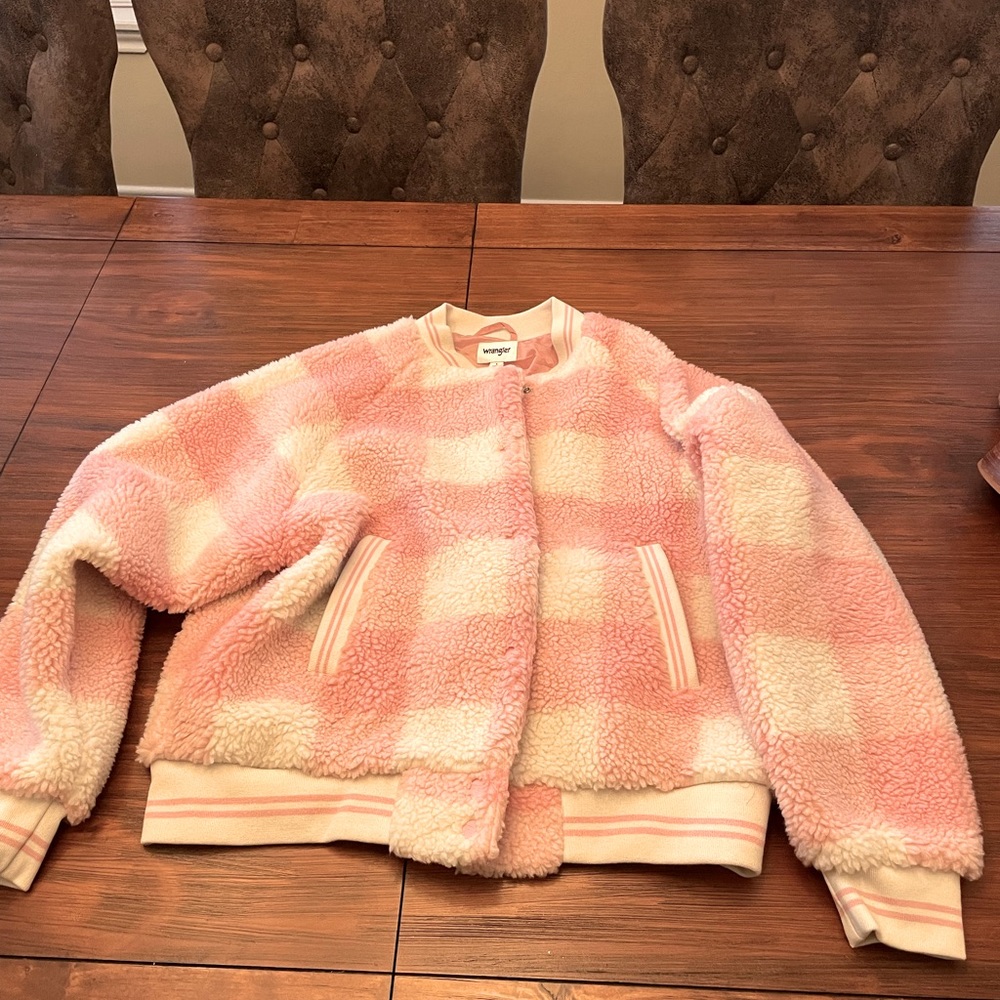 Wrangler Sherpa pink and white retro jacket